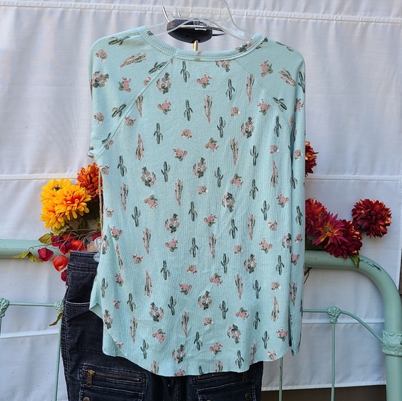 Thermal Blooming Cactus Top True Craft Medium - Picture 3 of 5